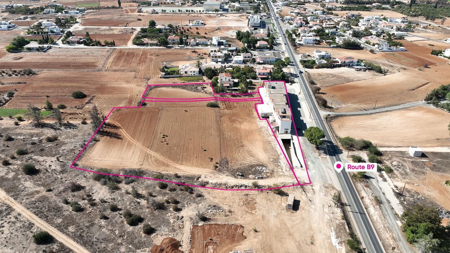 Mixed-use building and a 50% share of residential field in Akaki, Nicosia photo 5