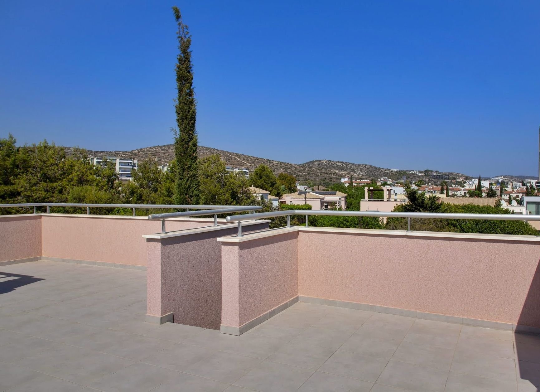 3 BR Villa in Agios Tychonas, Limassol photo 14