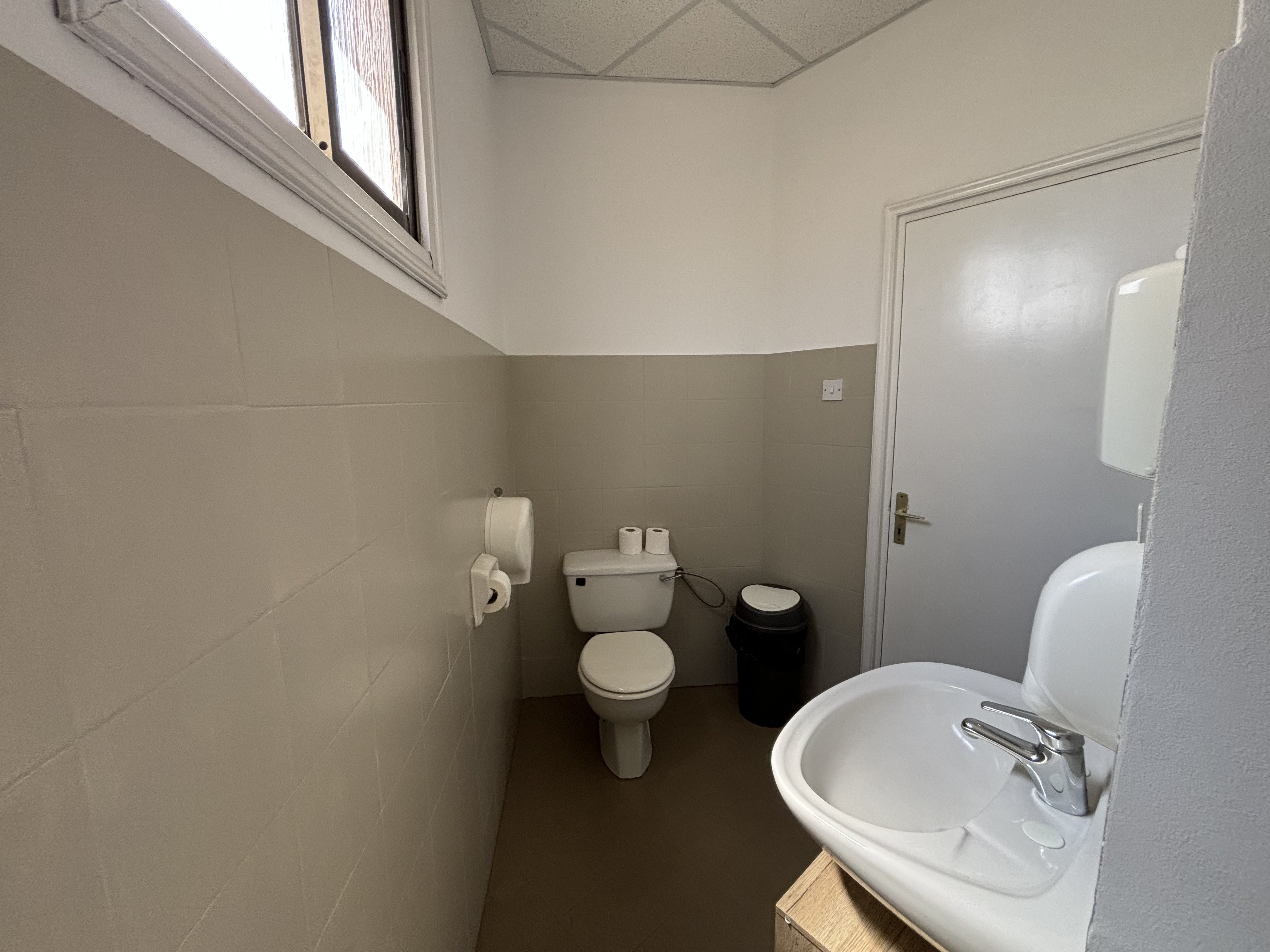 Office in Agia Zoni, Limassol photo 9