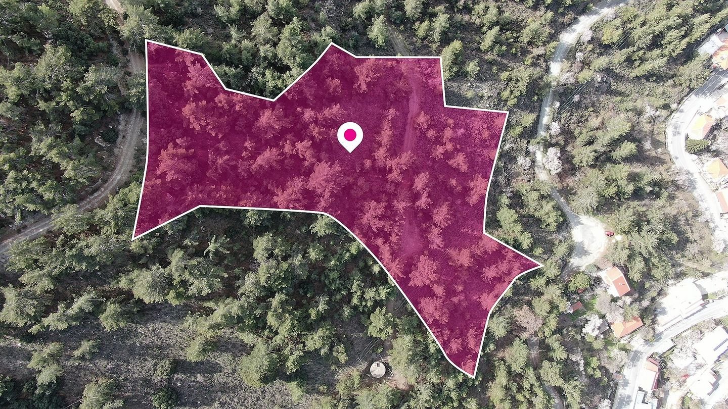 Residential field in Lagoudera, Nicosia photo 3