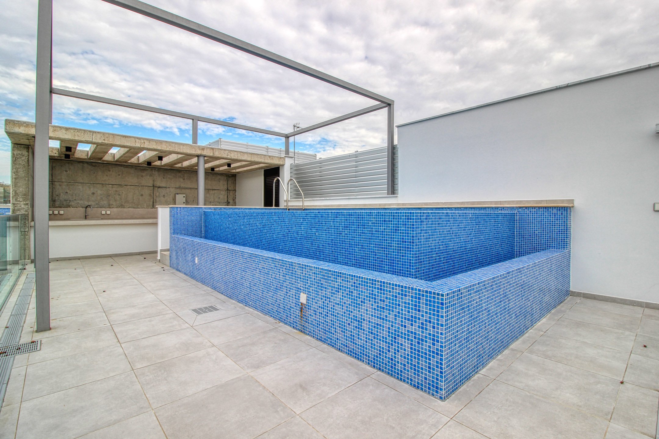 2 BR Penthouse in Potamos Germasogeias, Limassol photo 15