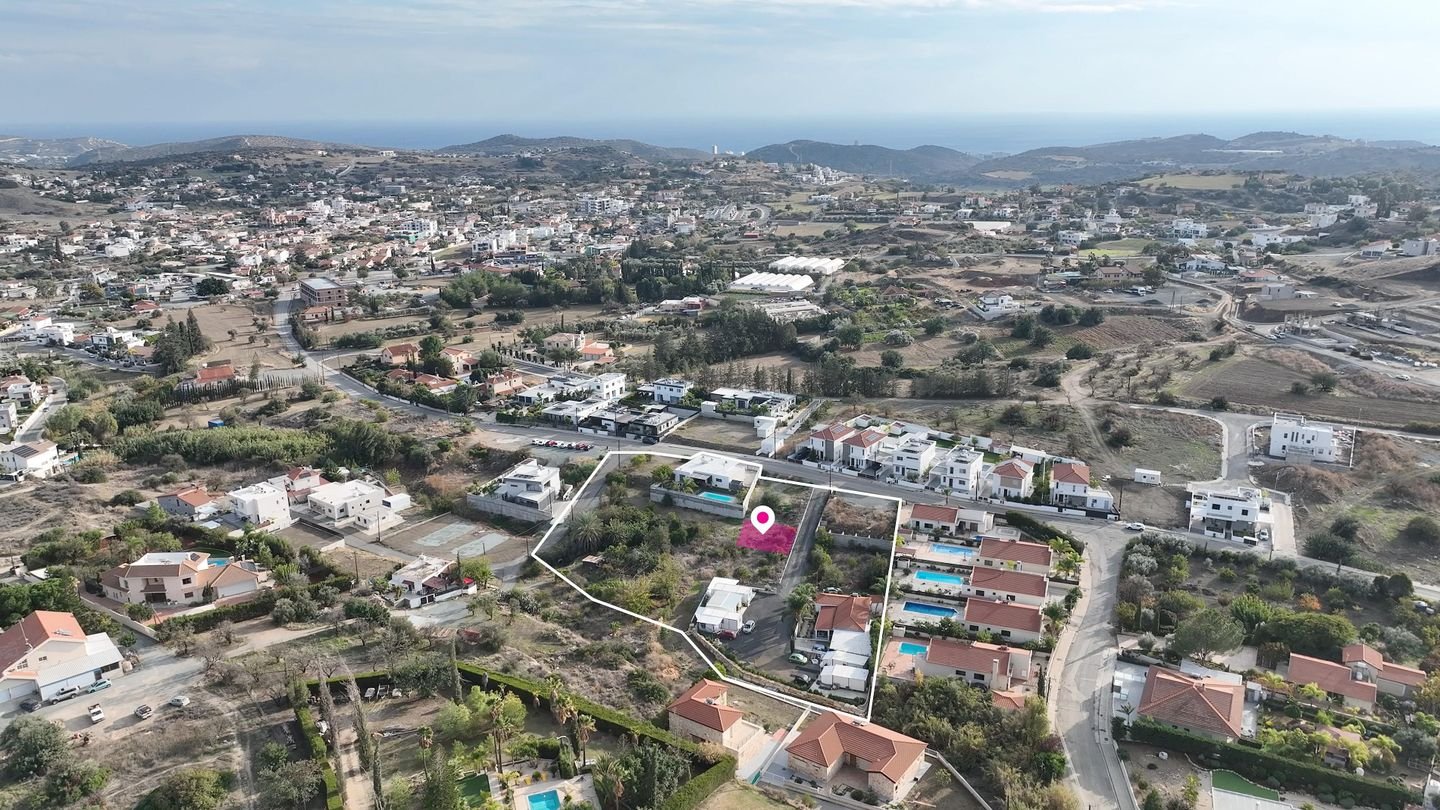 Distributed share of a Residential Field in Parekklisia, Limassol photo 1