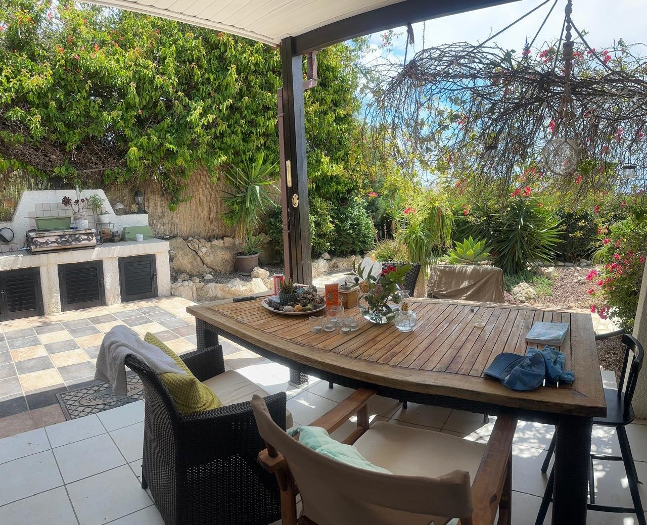 3 BR Bungalow in Tala, Paphos photo 10