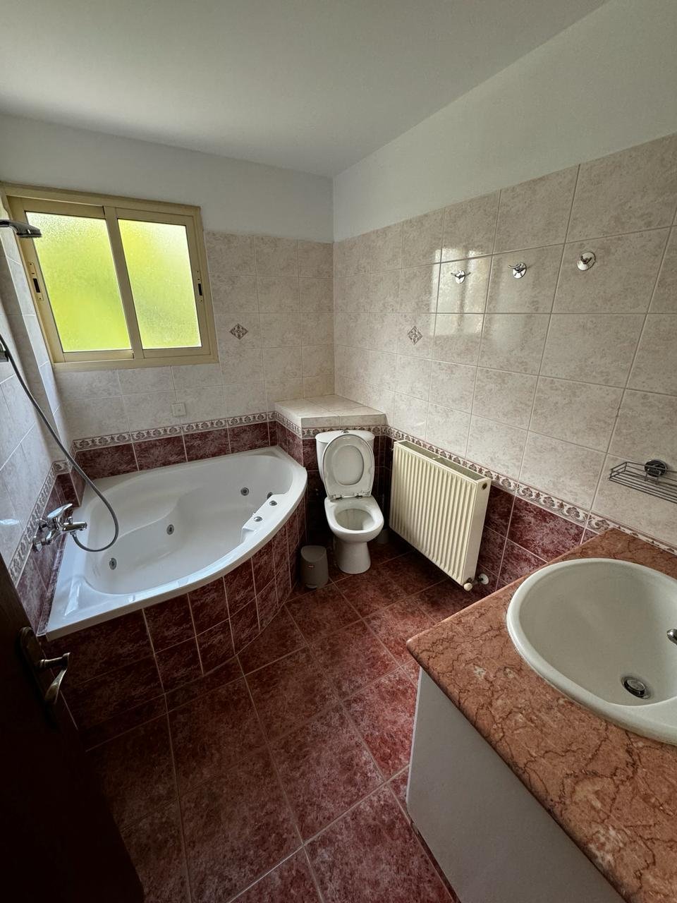 3 BR Villa in Agios Tychonas, Limassol photo 15