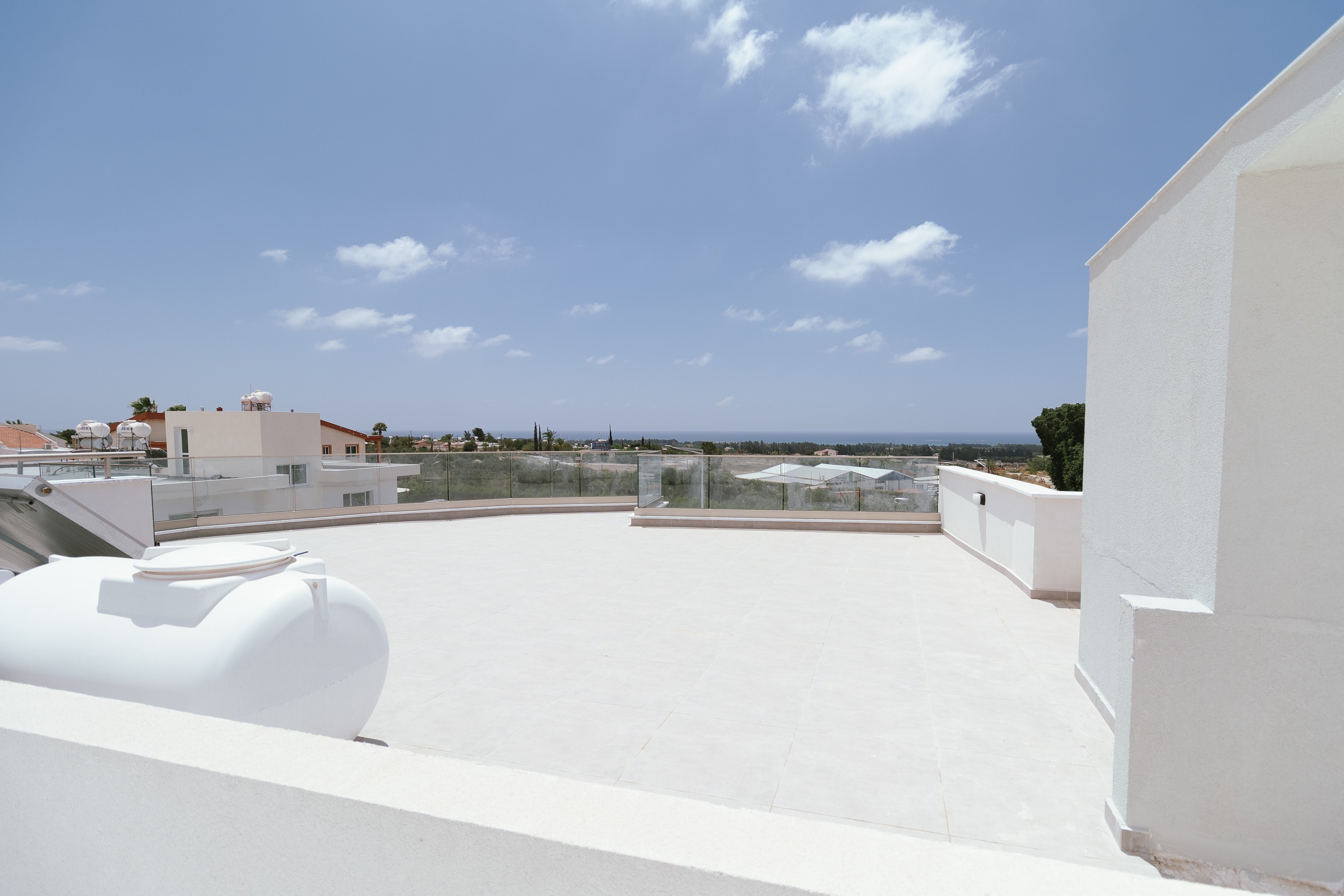 3 BR Apartment in Geroskipou, Paphos photo 18