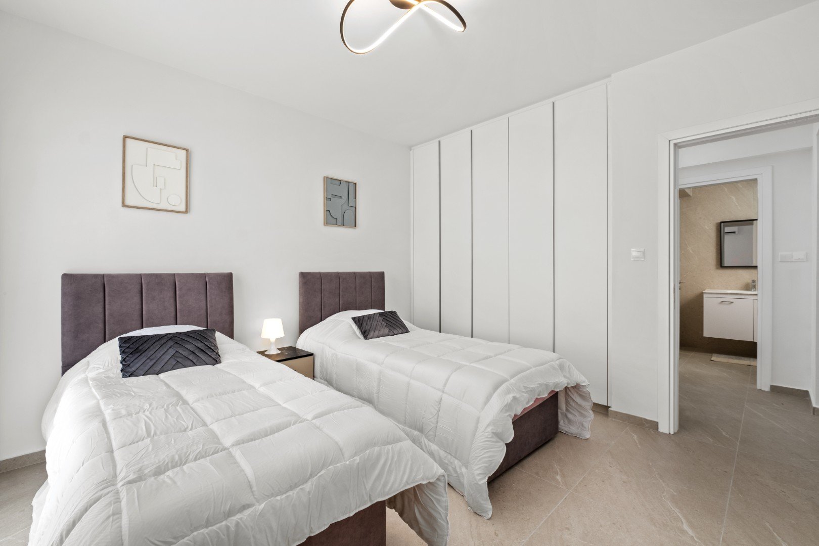 4 BR House in Tersefanou, Larnaca photo 13