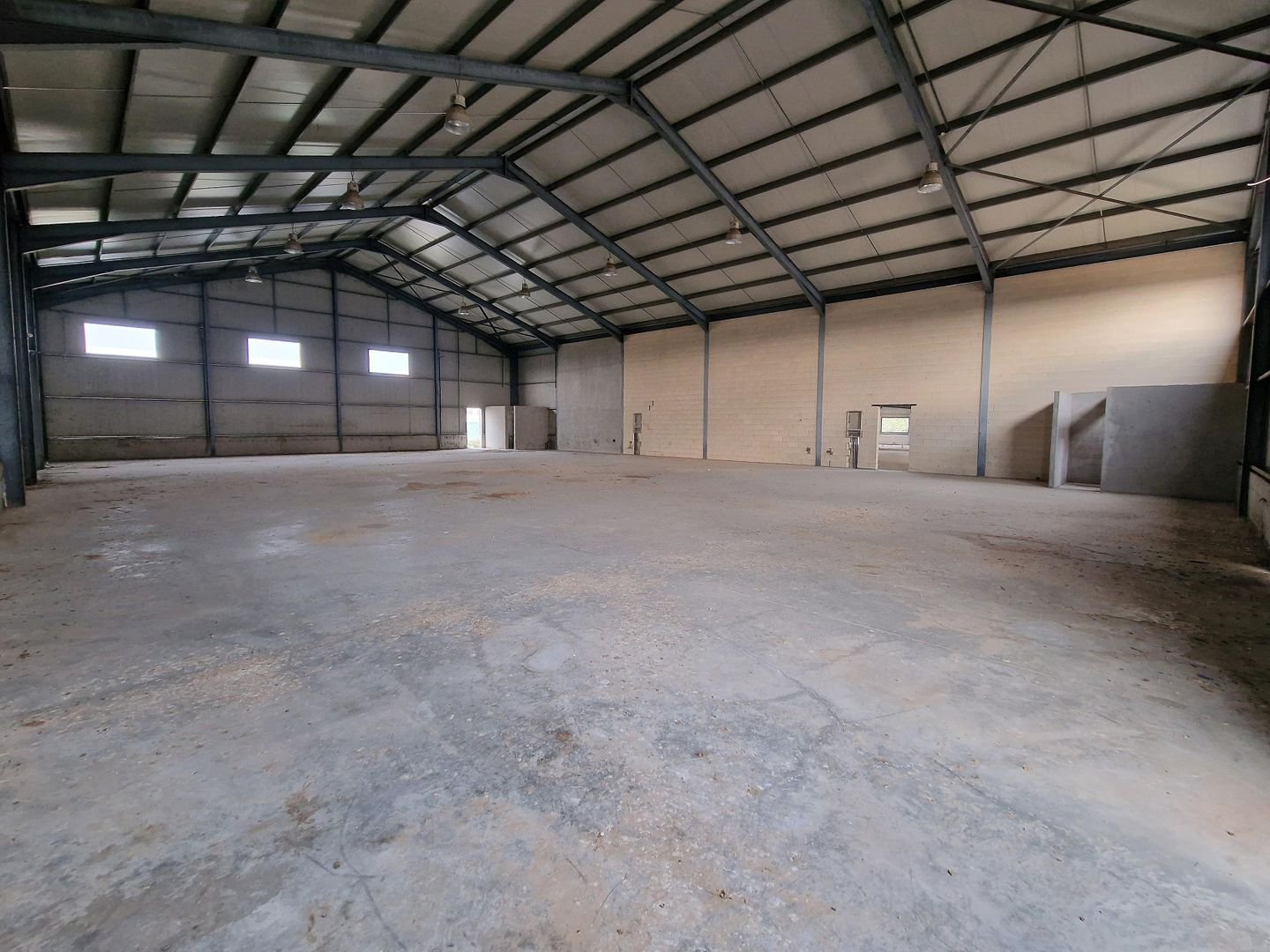 Incomplete Light Industrial Building in Kokkinotrimithia, Nicosia photo 10