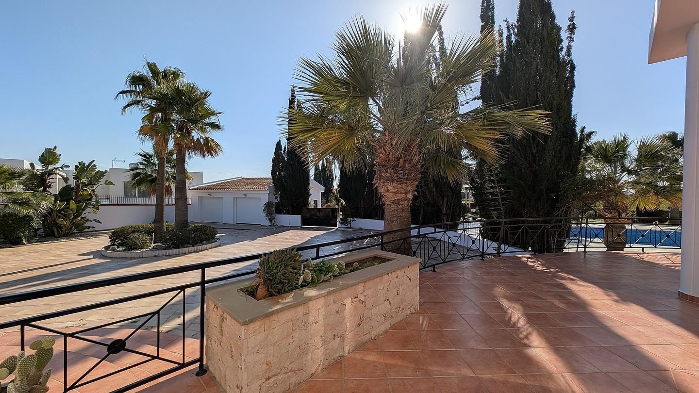 Four Bedroom Luxury Mansion with Private Pool in Pyla, Larnaca photo 50