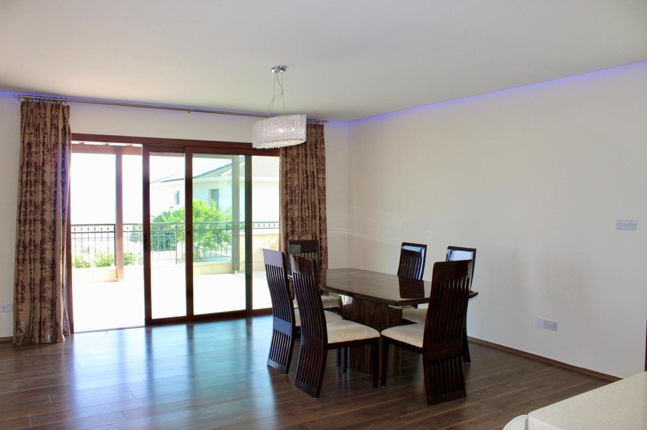 6 BR House in Agia Paraskevi, Limassol photo 3