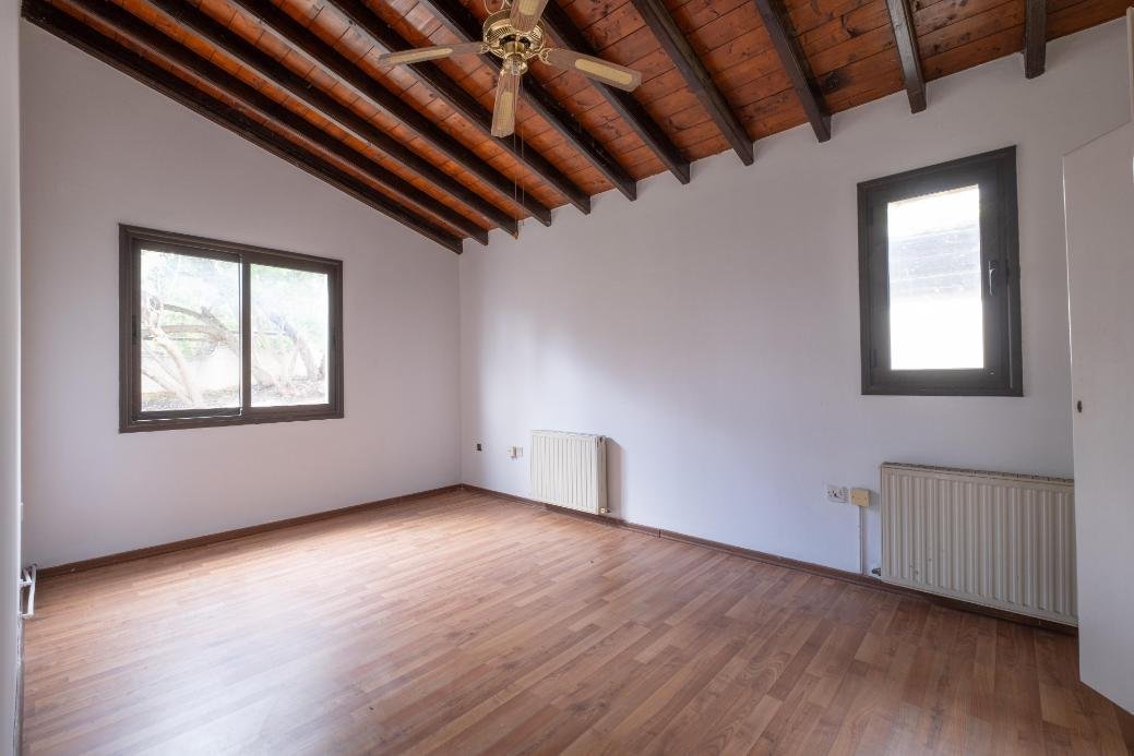 3 bedroom house in Tala, Paphos photo 15