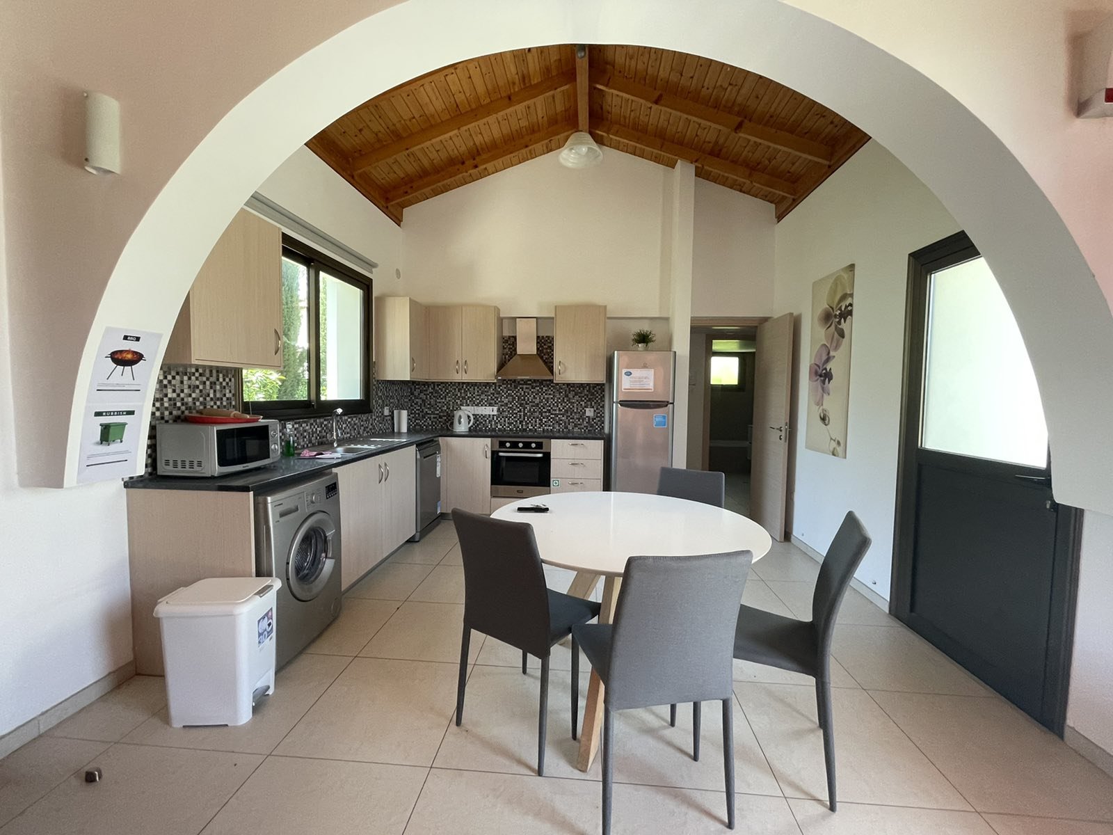 2 BR Bungalow in Agia Thekla, Famagusta photo 4