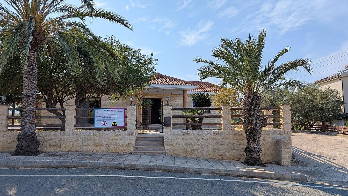 Unique Residential Opportunity, Argaka, Paphos photo 2