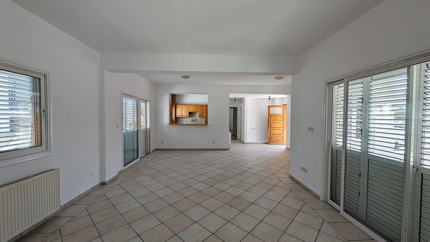 Ground Floor Apartment in Agios Vasileios, Strovolos, Nicosia photo 8