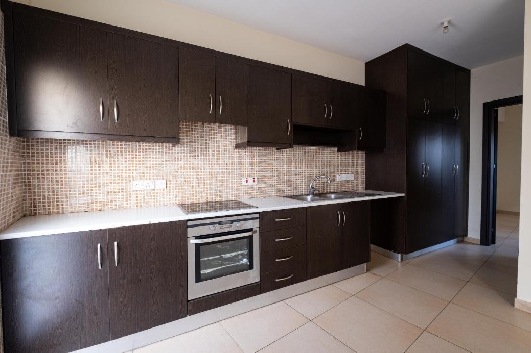 Three-storey residential building in Deneia, Nicosia photo 38