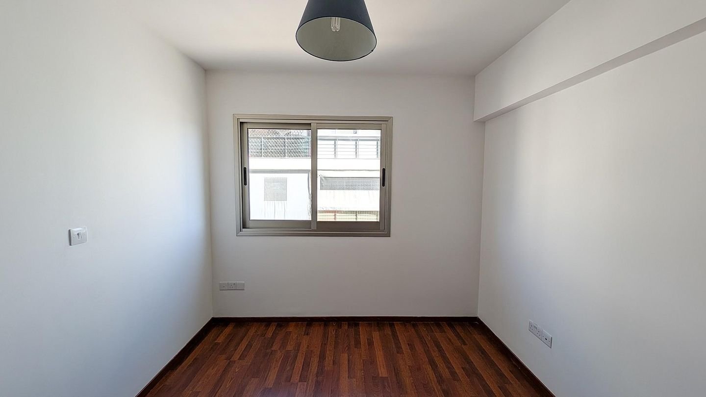 Three Bedroom Apartment in Ypsonas, Limassol photo 14