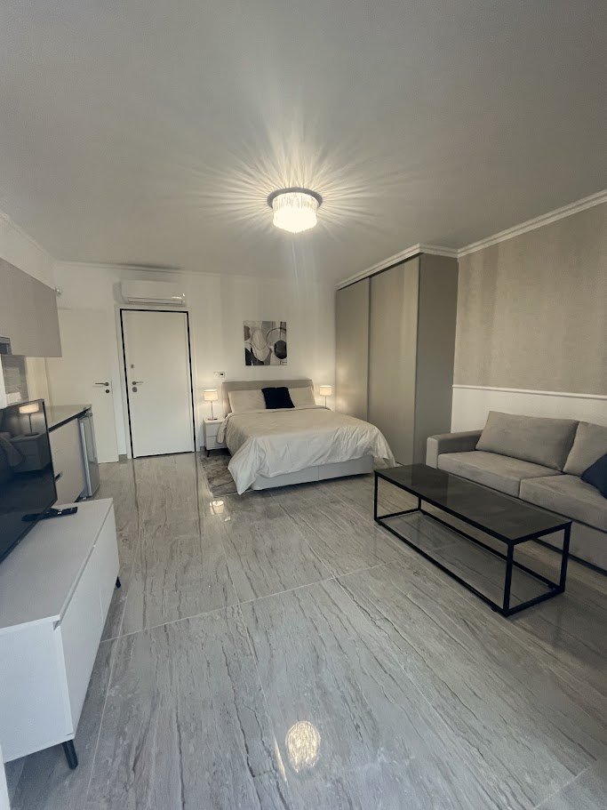 4 BR whole-floor Apartment with rooftop garden in Potamos Germasogeias, Limassol photo 13