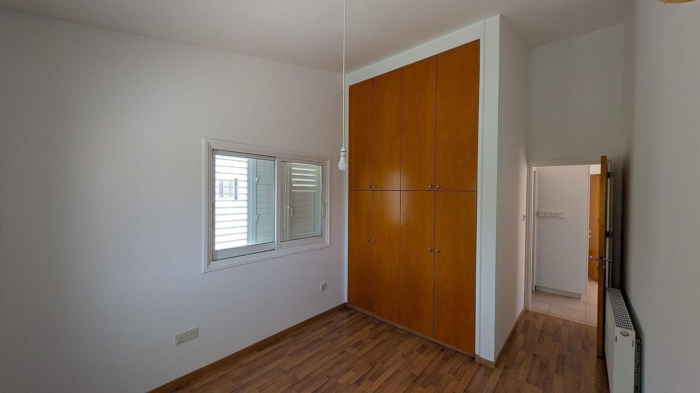 Spacious 4+1 Bedroom Detached Home with Basement Studio in Engomi photo 16