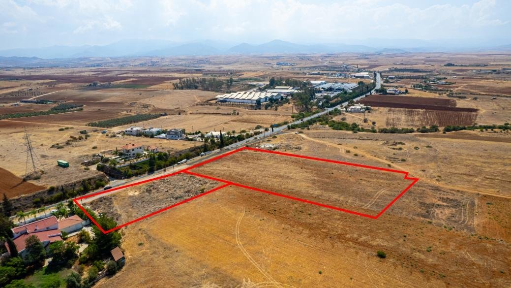 Residential fields in Astromeritis, Nicosia photo 3
