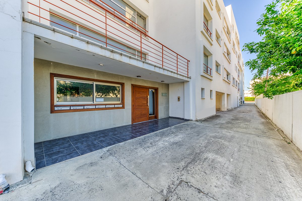 2 BR Apartment in Mesa Geitonia, Limassol photo 17