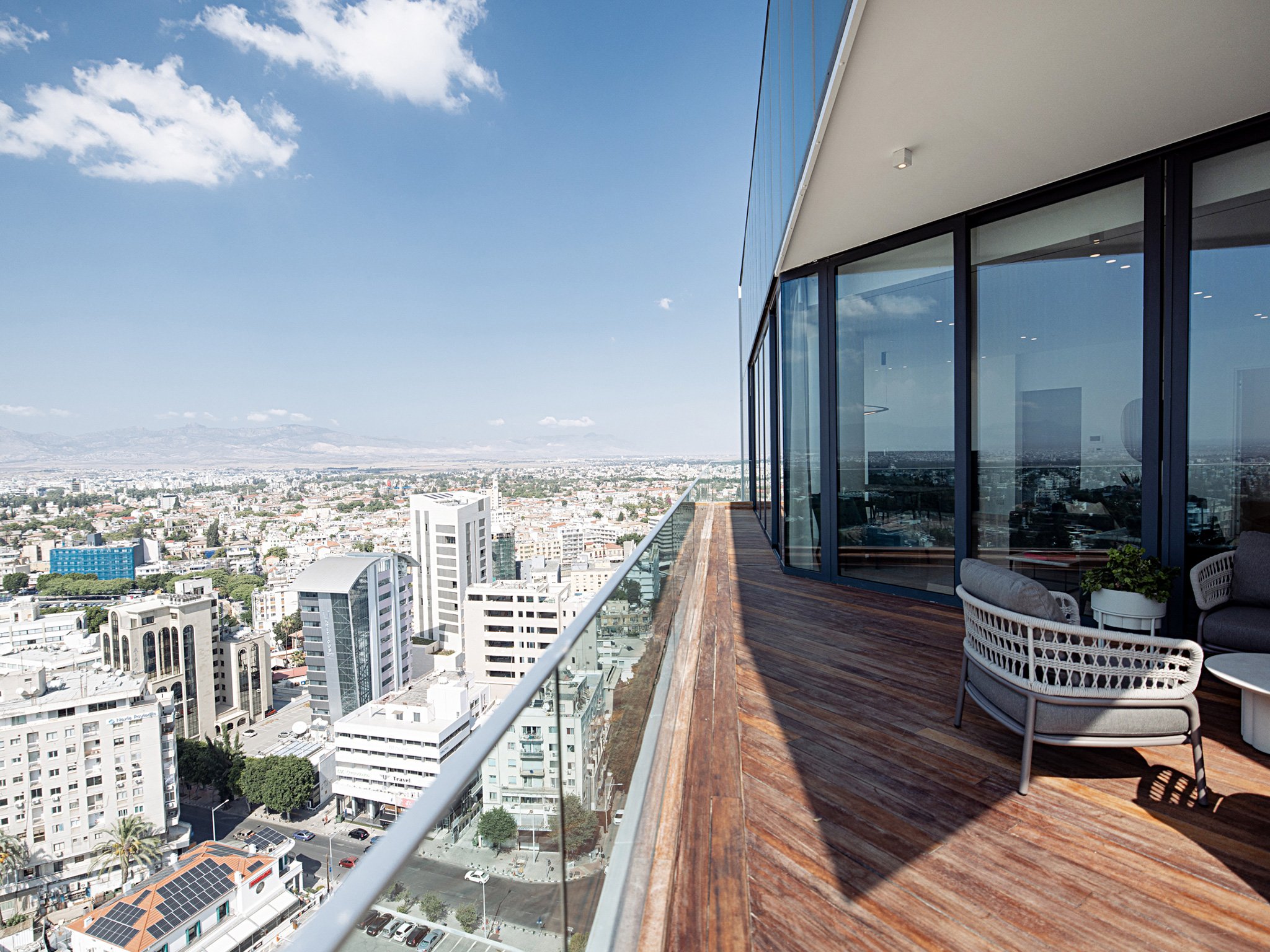 3 BR Penthouse in Nicosia Center photo 4