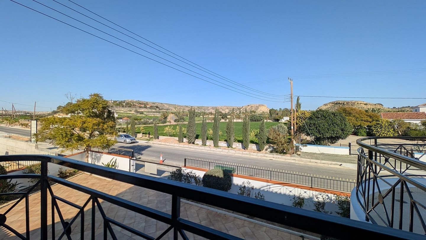 Four Bedroom Luxury Mansion with Private Pool in Pyla, Larnaca photo 37