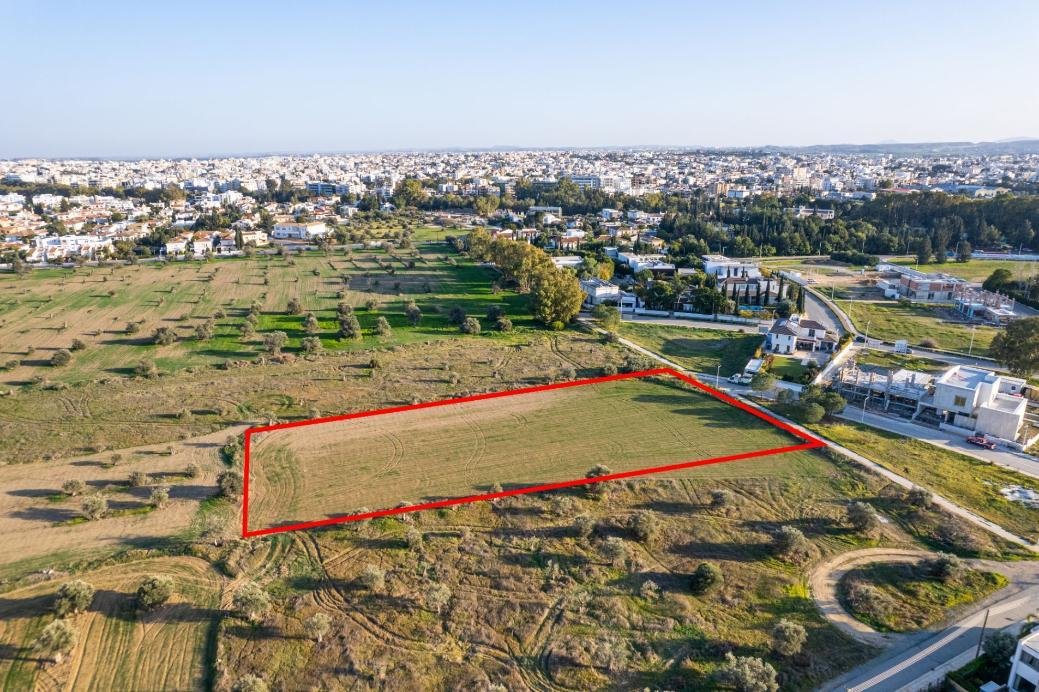 Shared residential field in Chryseleousa, Strovolos photo 4