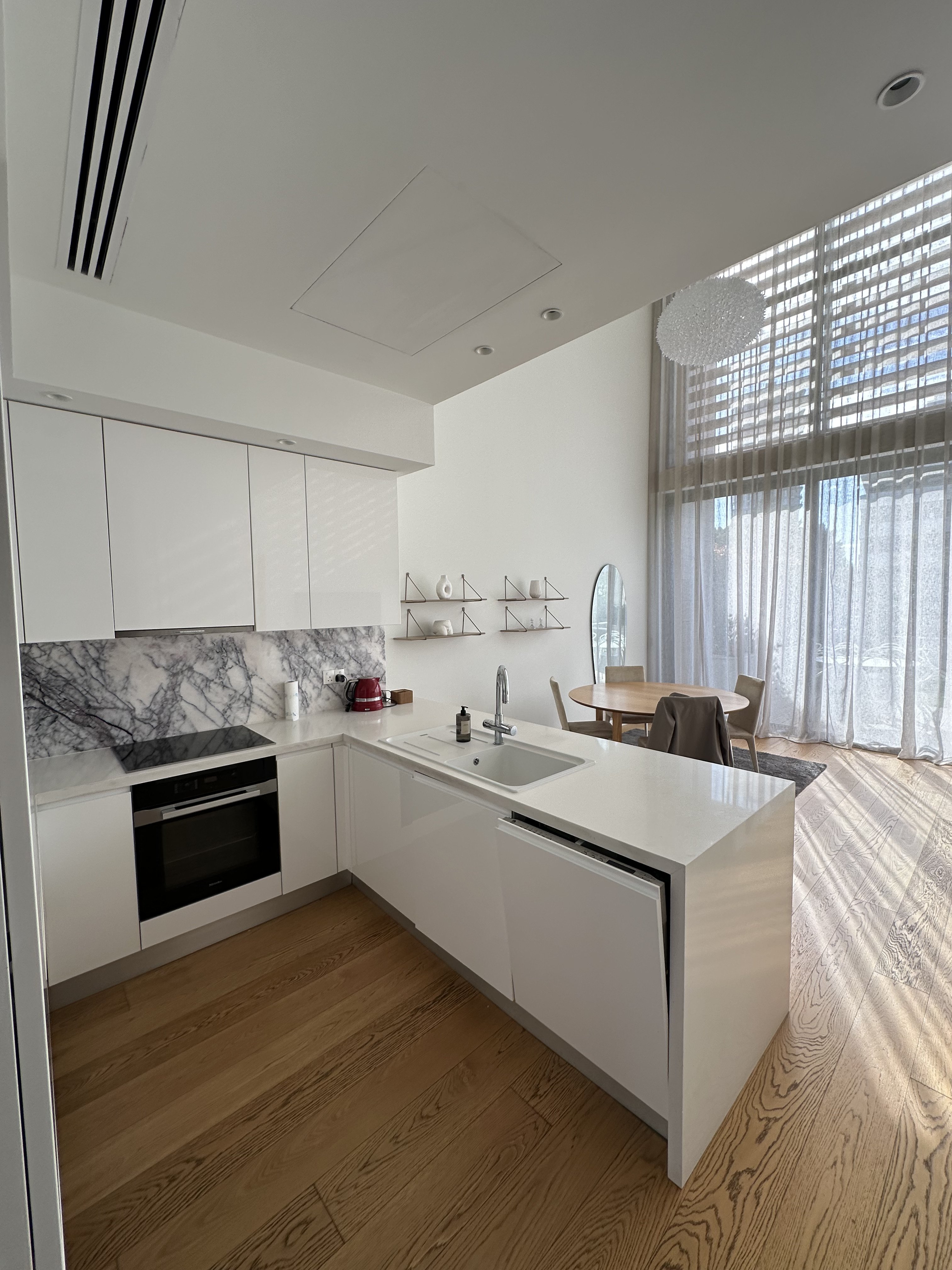 4 BR Triplex Apartment with a garden in Potamos Germasogeias, Limassol photo 4