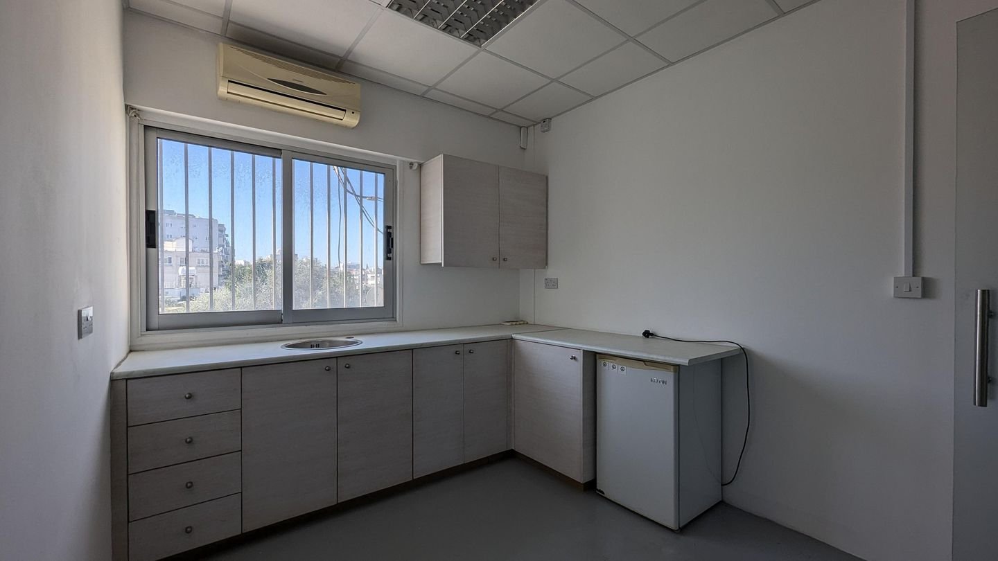 Office space in Kaimakli, Nicosia photo 26