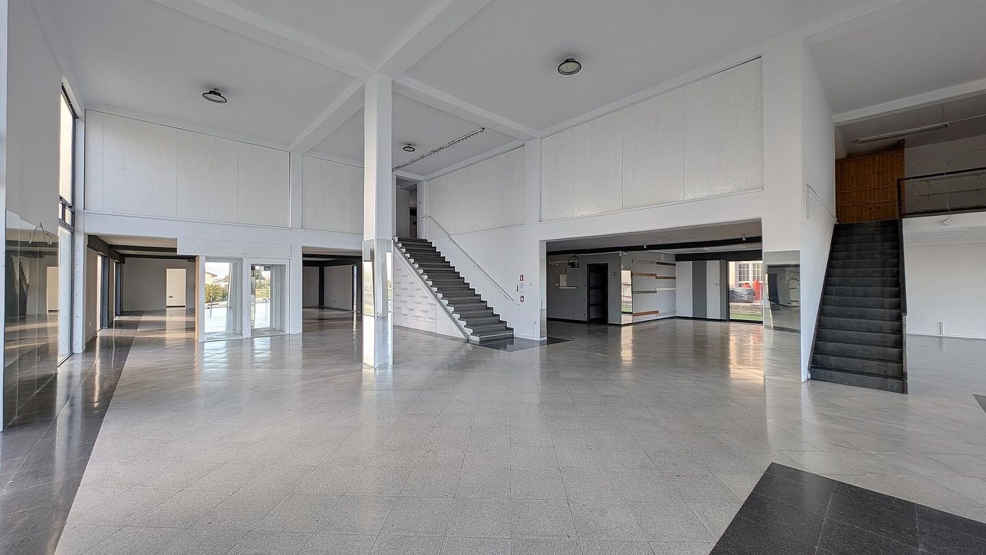 Commercial building in Kokkinotrimithia, Nicosia photo 10