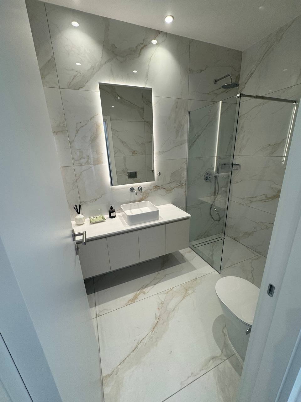 2 BR Apartment in Agios Tychonas, Limassol photo 5