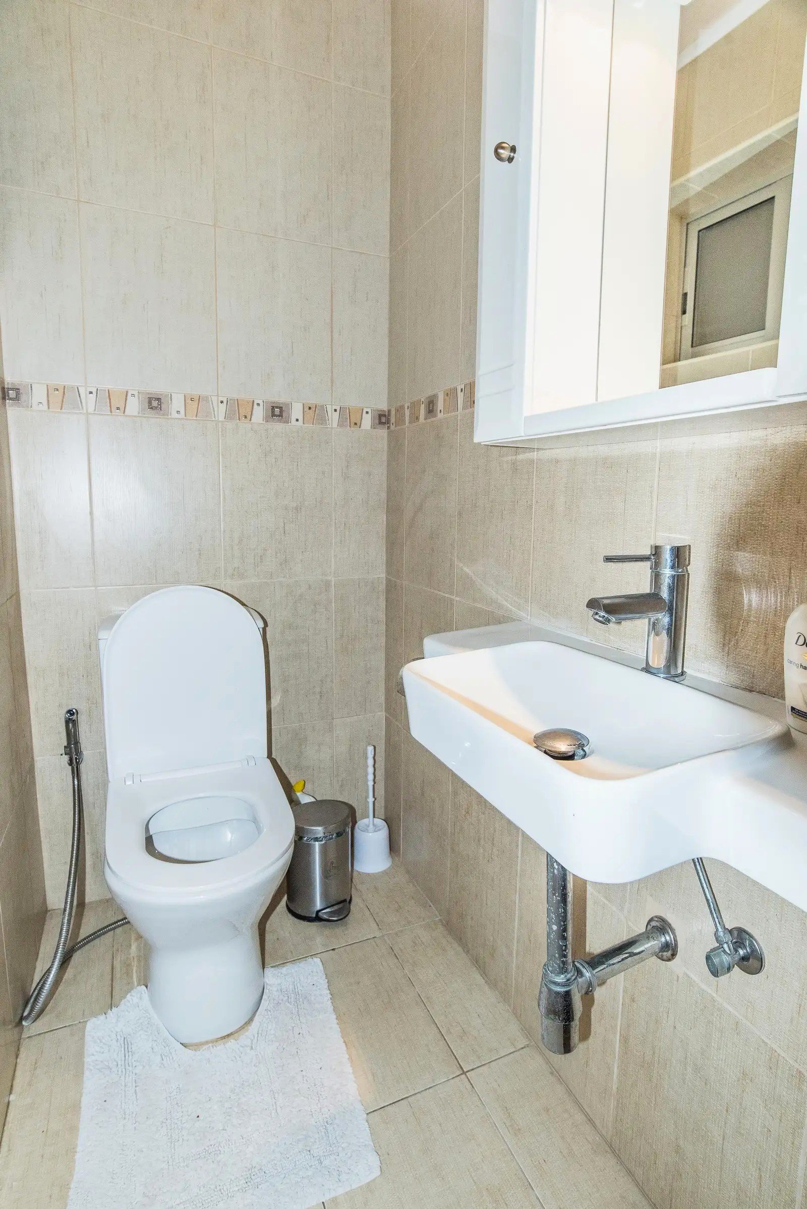 3 BR Seafront Apartment in Agios Tychonas, Limassol photo 11