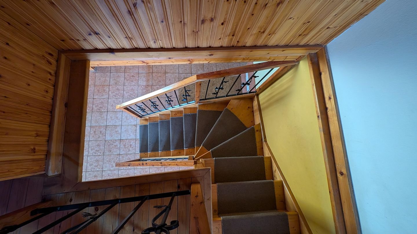 Three-storey building in Chandria, Limassol photo 11