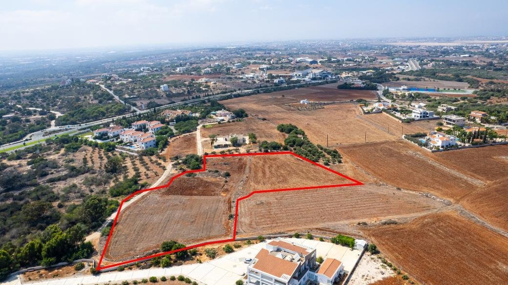 Shared residential field in Agia Napa, Famagusta photo 3