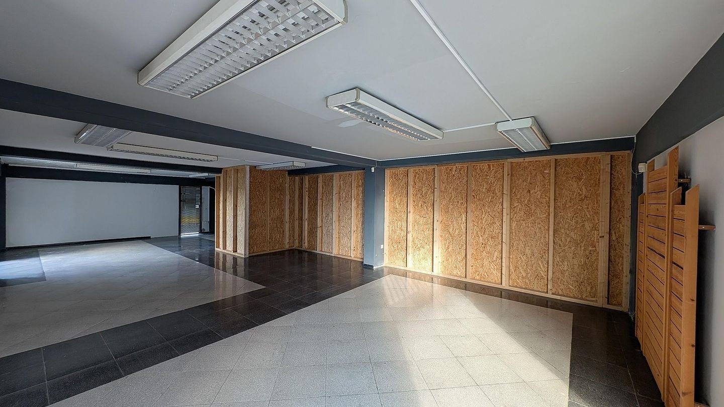 Commercial building in Kokkinotrimithia, Nicosia photo 23