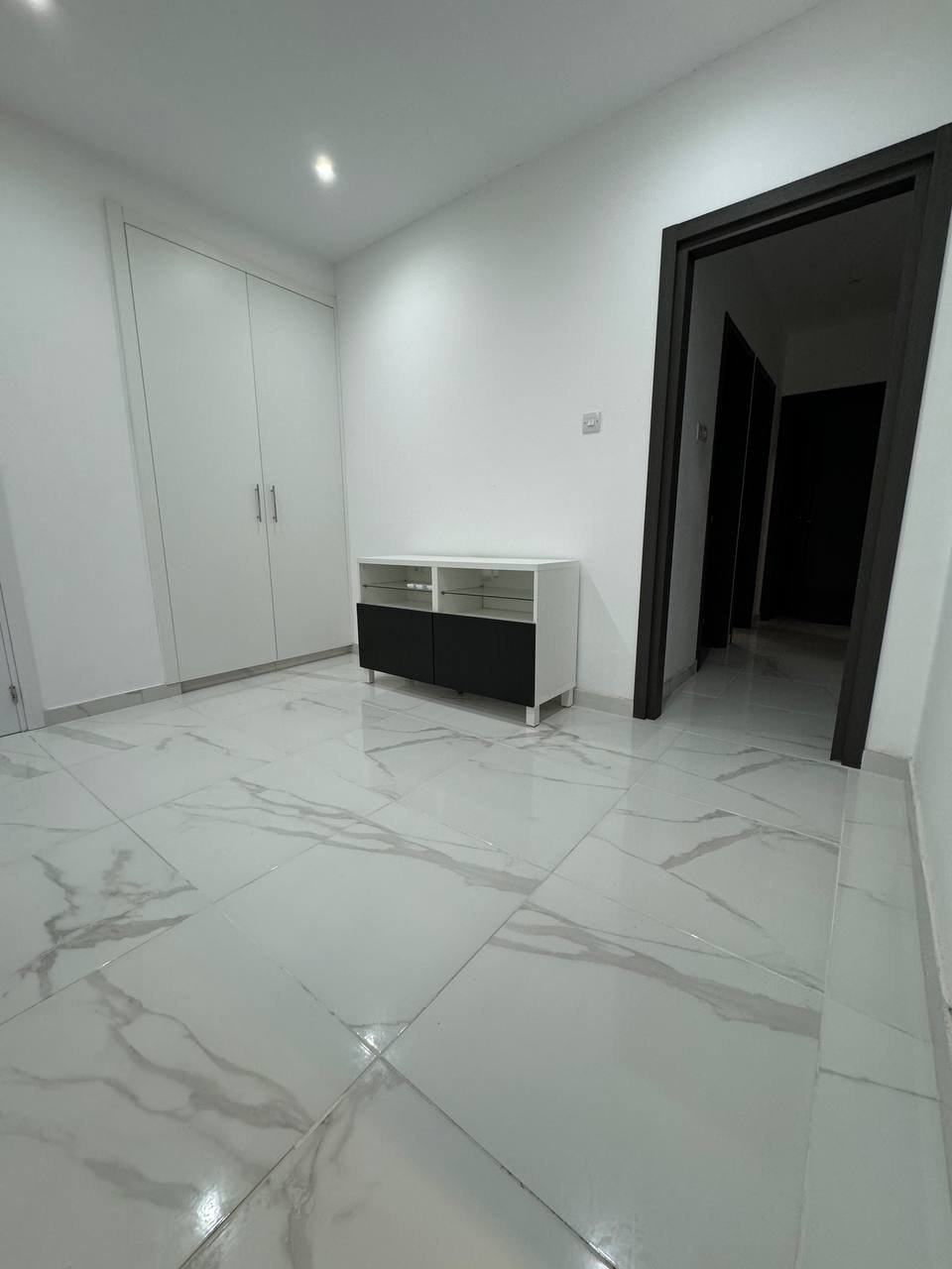 3 BR Apartment in Neapolis, Limassol photo 6