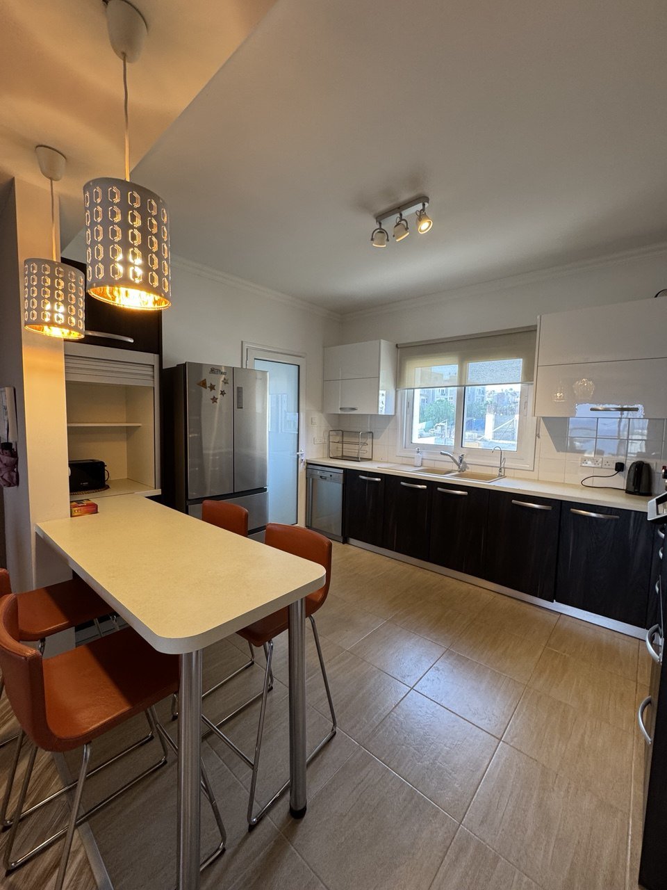 3 BR Apartment in Agios Tychonas, Limassol photo 5