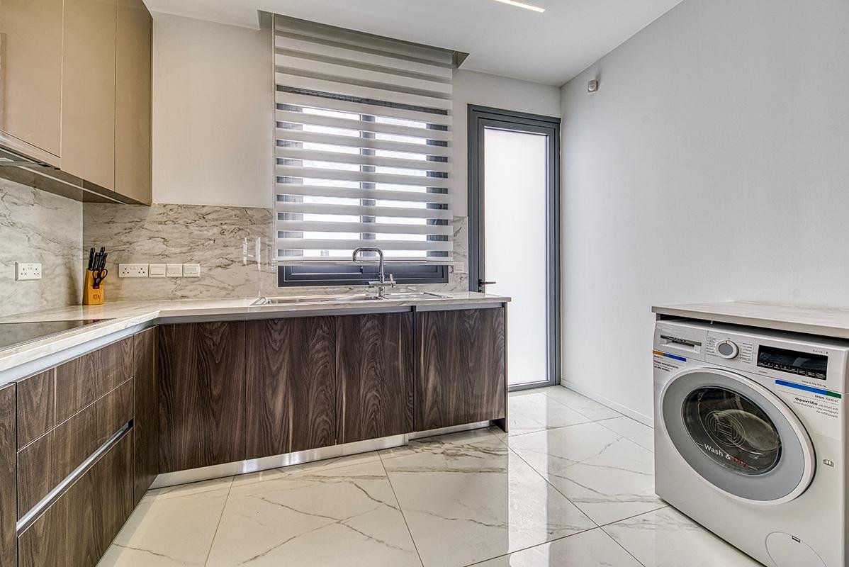 2 BR Penthouse in Potamos Germasogeias, Limassol photo 5