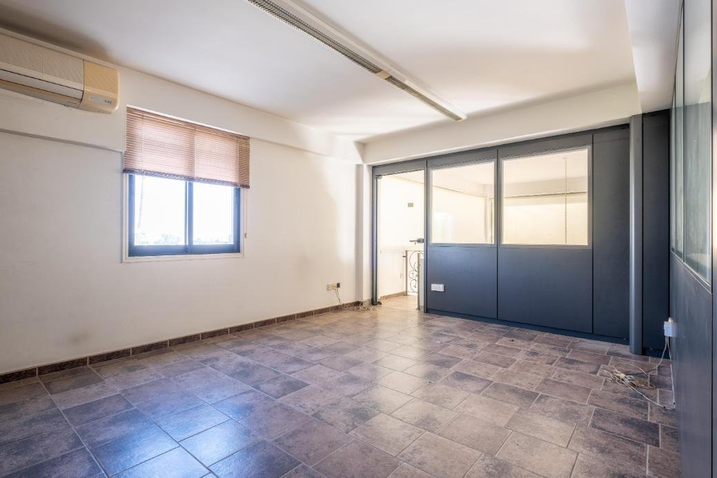 Mixed-use building in Egkomi, Nicosia photo 34