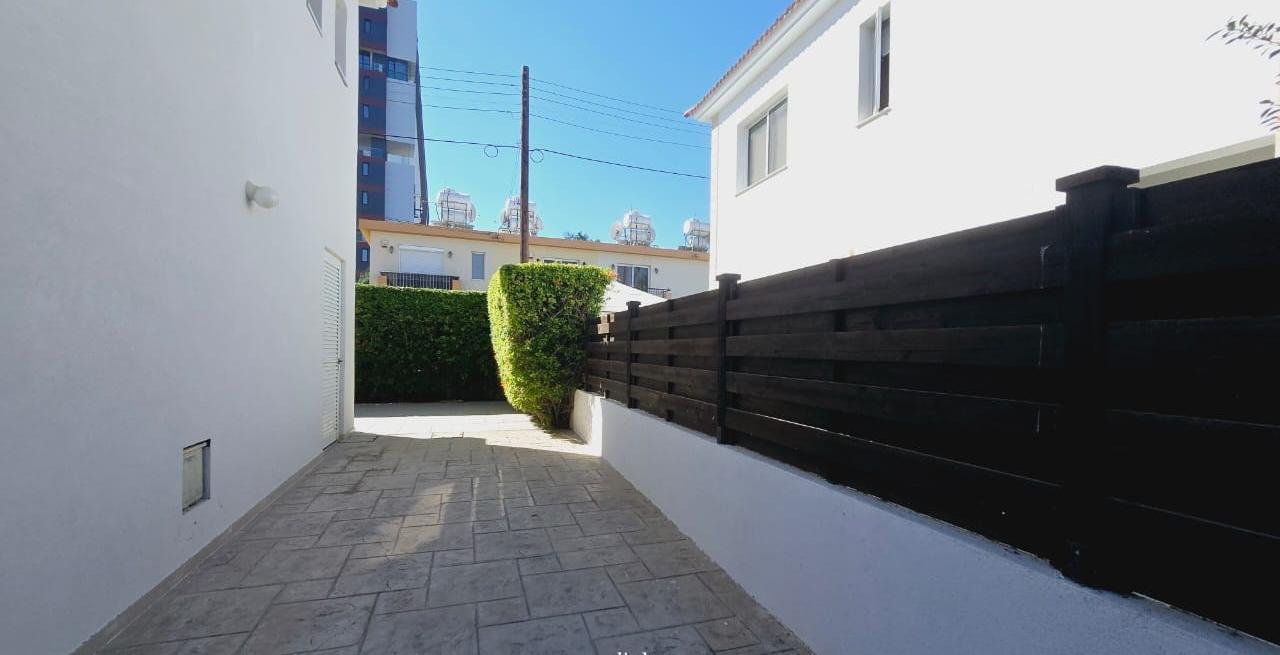 3 BR House in Germasogeia, Limassol photo 16