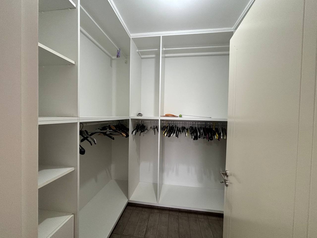 4 BR Villa in Ypsonas, Limassol photo 18