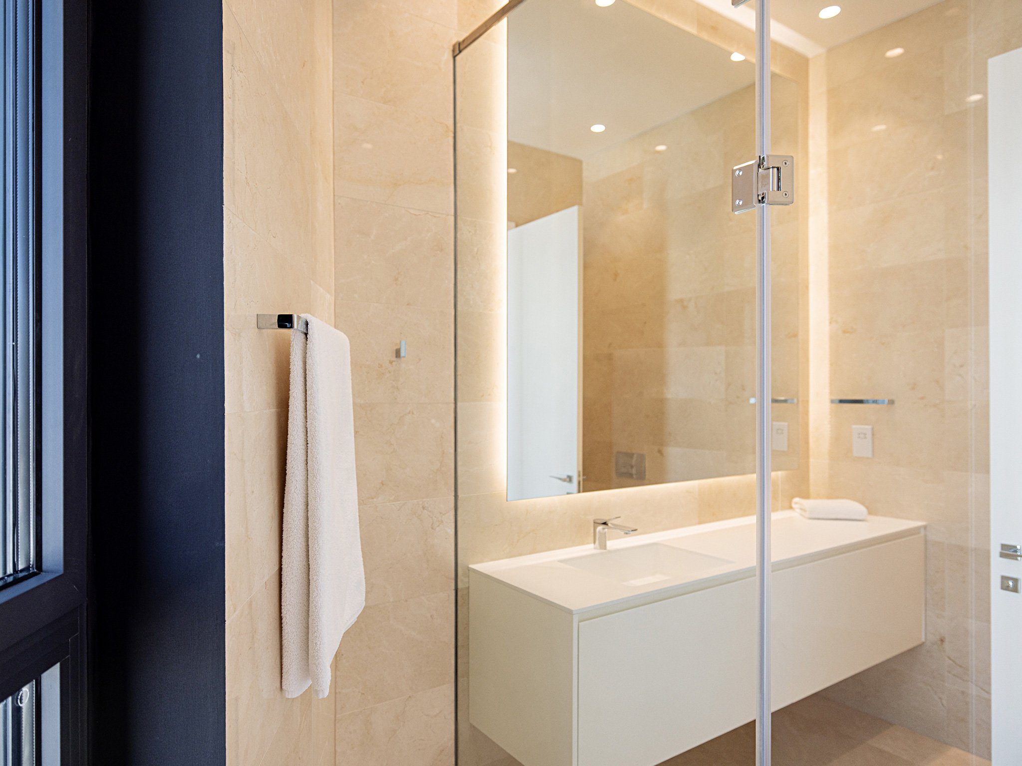 3 BR Penthouse in Nicosia Center photo 19