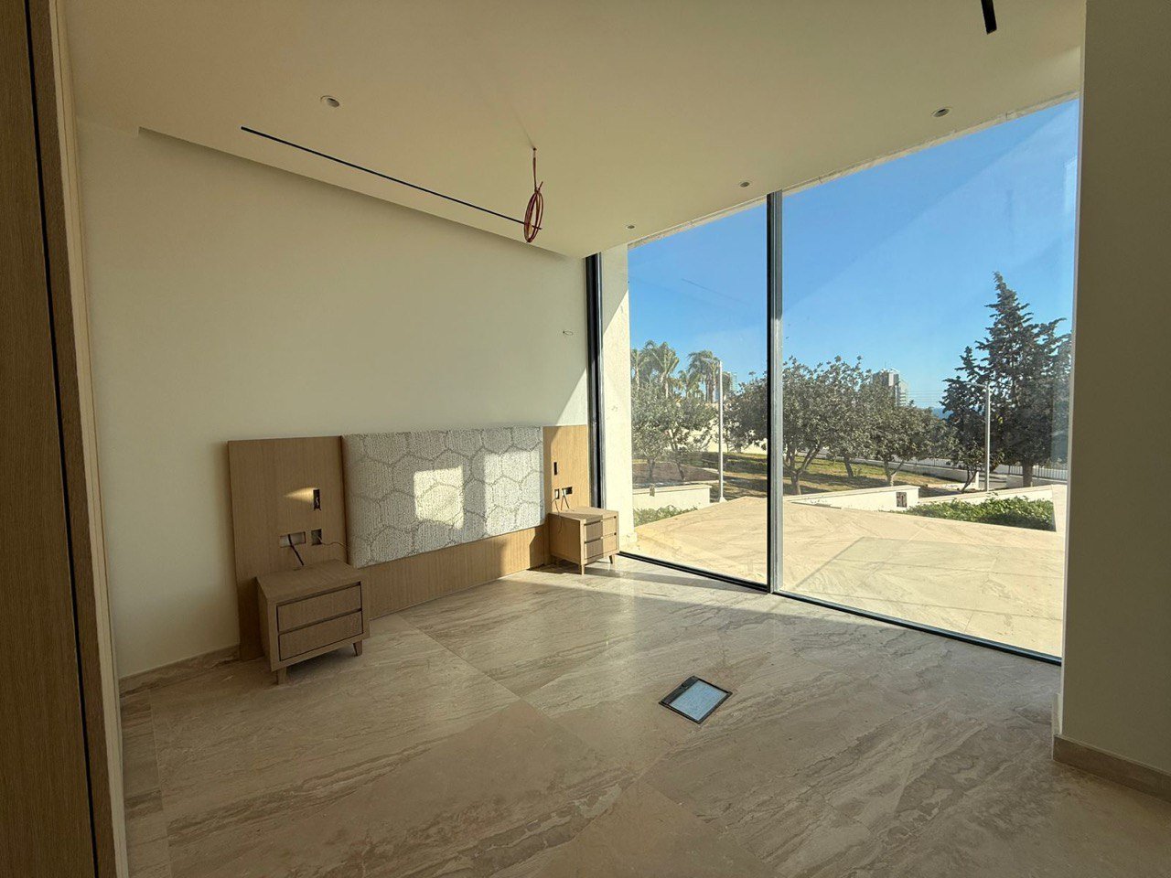 6 BR Luxury Villa in Kalogiroi, Limassol photo 5