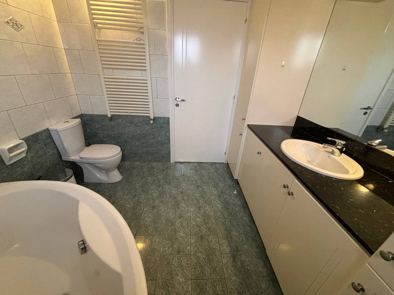 4 BR Villa in Ypsonas, Limassol photo 20