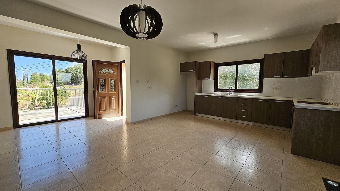 Duplex House with pool in Koili, Paphos photo 12