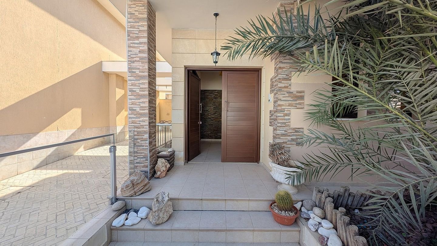 Two-Storey Detached House with Swimming Pool in Oroklini, Larnaca photo 7