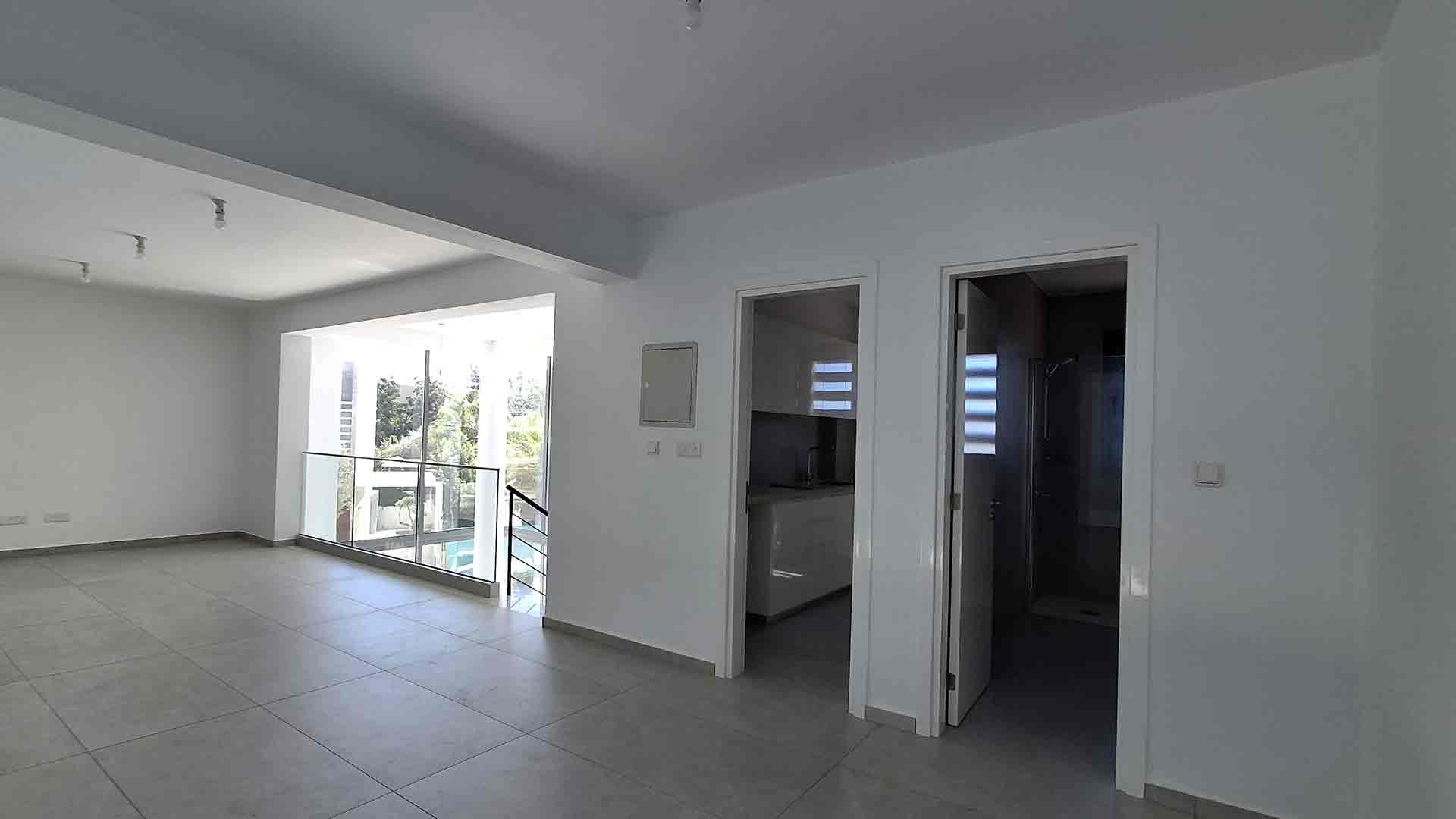 Shop in Kato Paphos, Paphos photo 10