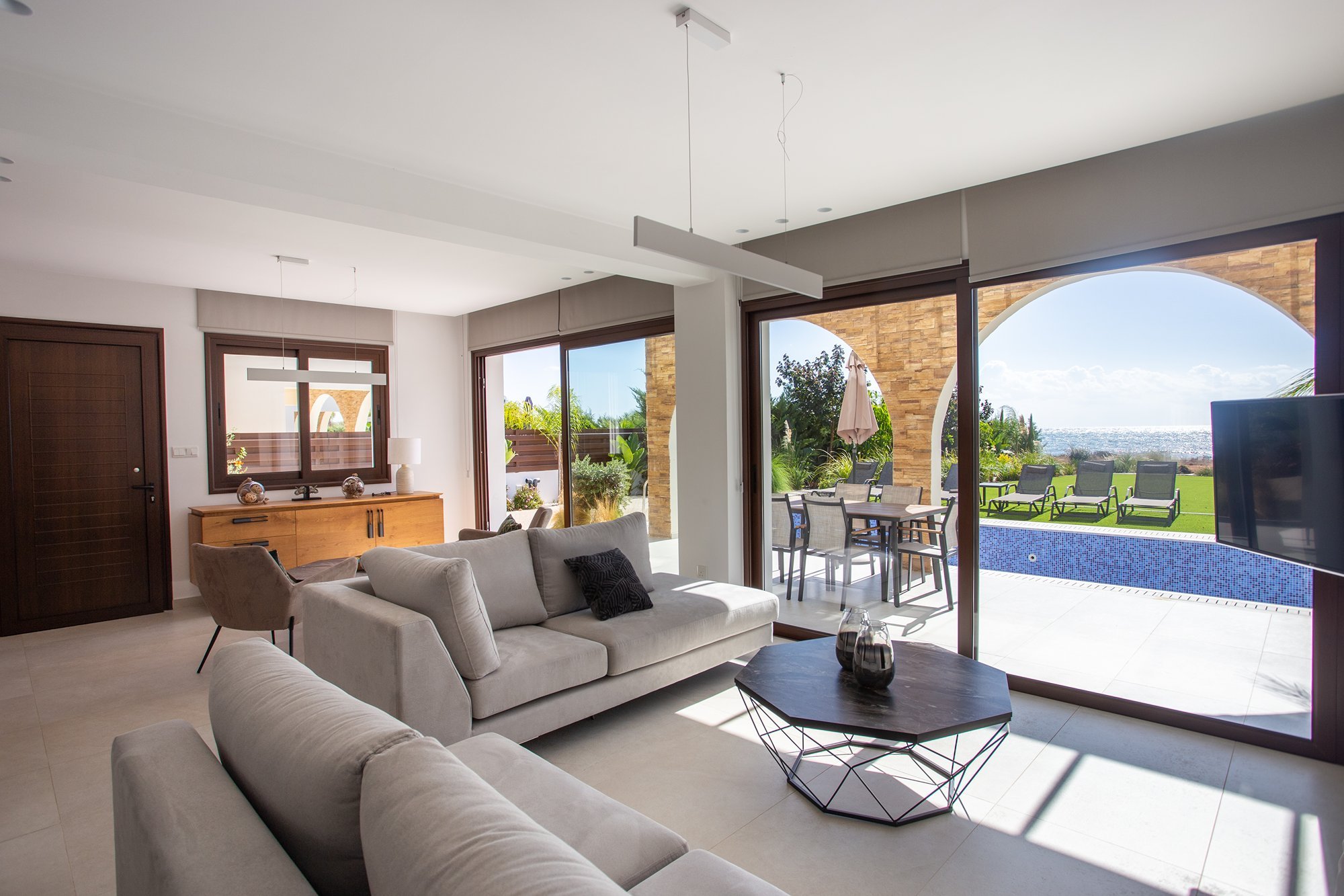 5 BR Villa in Agia Thekla, Famagusta photo 6