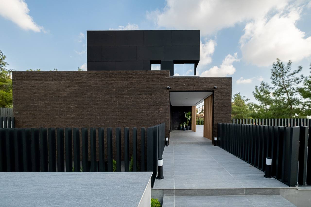 7 BR luxury villa in Souni, Limassol photo 11