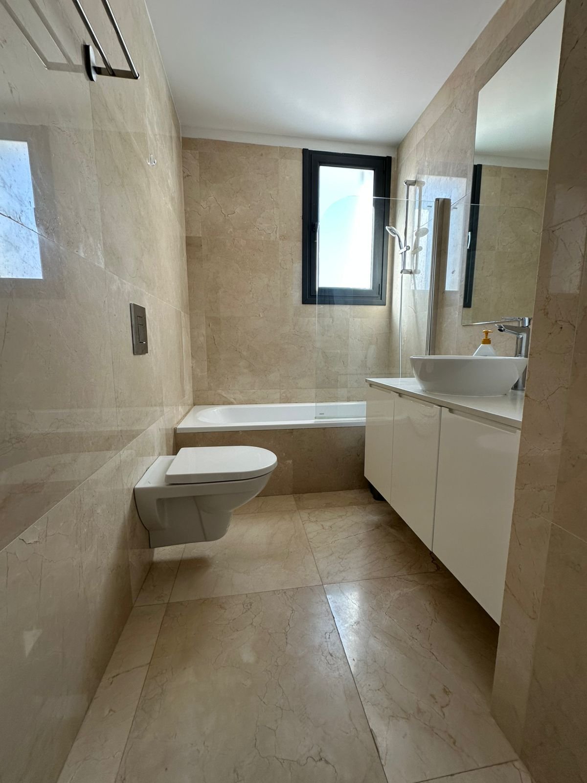 3 BR Apartment in Neapolis, Limassol photo 13