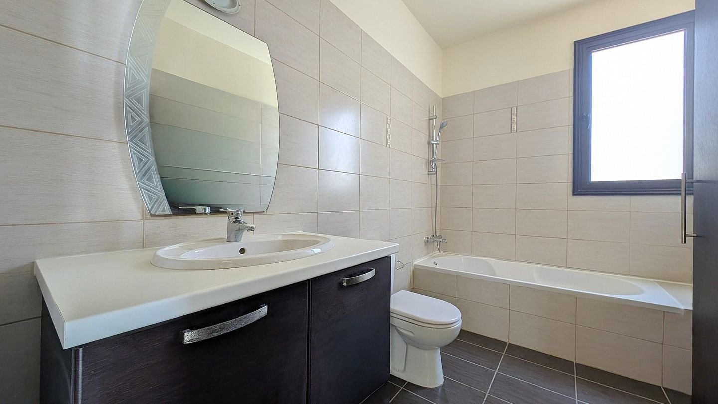 Two-Storey Detached House with Swimming Pool in Oroklini, Larnaca photo 20